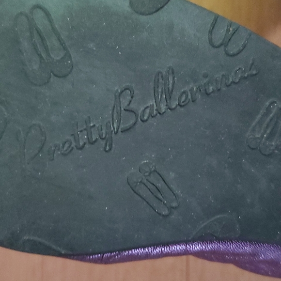 Pretty Ballerinas Flats - Euro 30/US 12.5 - Picture 8 of 11